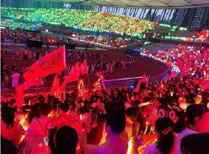 多人演唱会吃瓜,揭秘多人演唱会背后的吃瓜故事