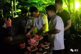 学校浴室吃瓜事件视频