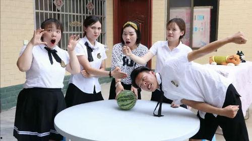 吃瓜短剧剧场,笑料百出，剧情反转连连